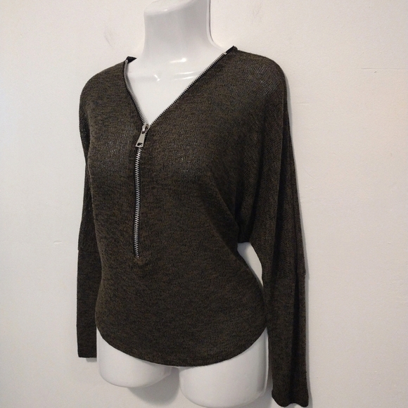 Hippie Love - Zipped Knit Long Sleeves Shirt - Picture 5 of 12